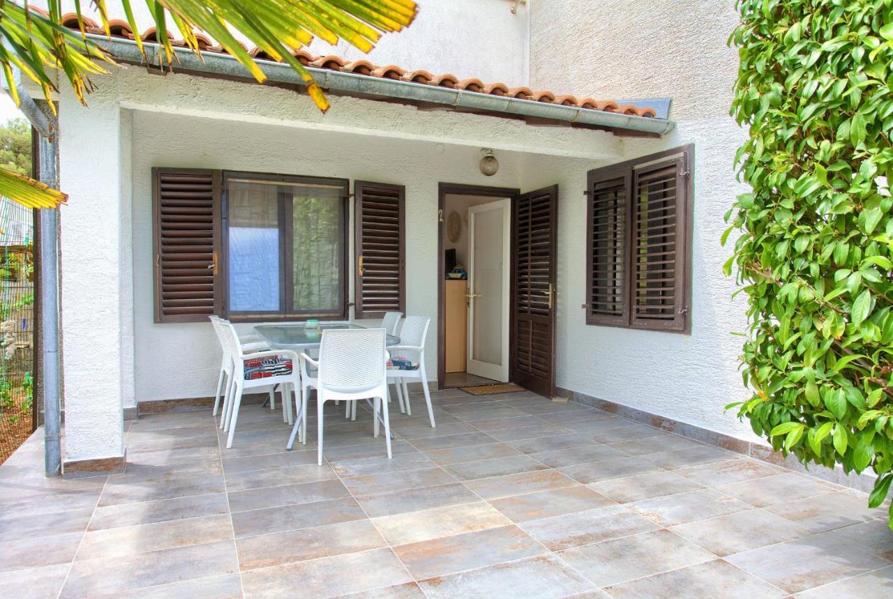 Apartments Dubravka Krk Town Dış mekan fotoğraf