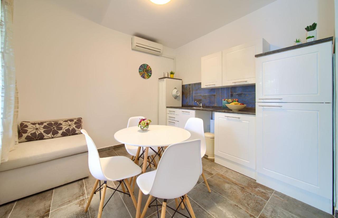 Apartments Dubravka Krk Town Dış mekan fotoğraf